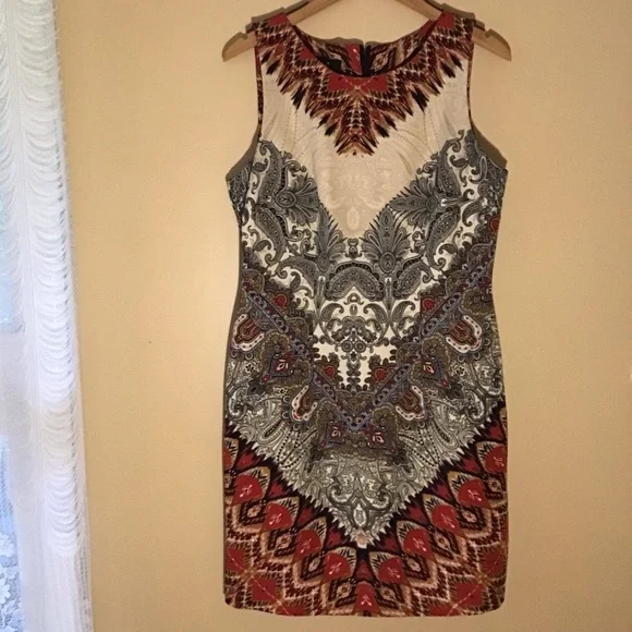 AGB SLEEVELESS SHEATH DRESS - EXCELLENT LIKE NEW CONDITION - Picture 3 of 12